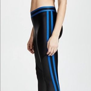 ALALA Leggings